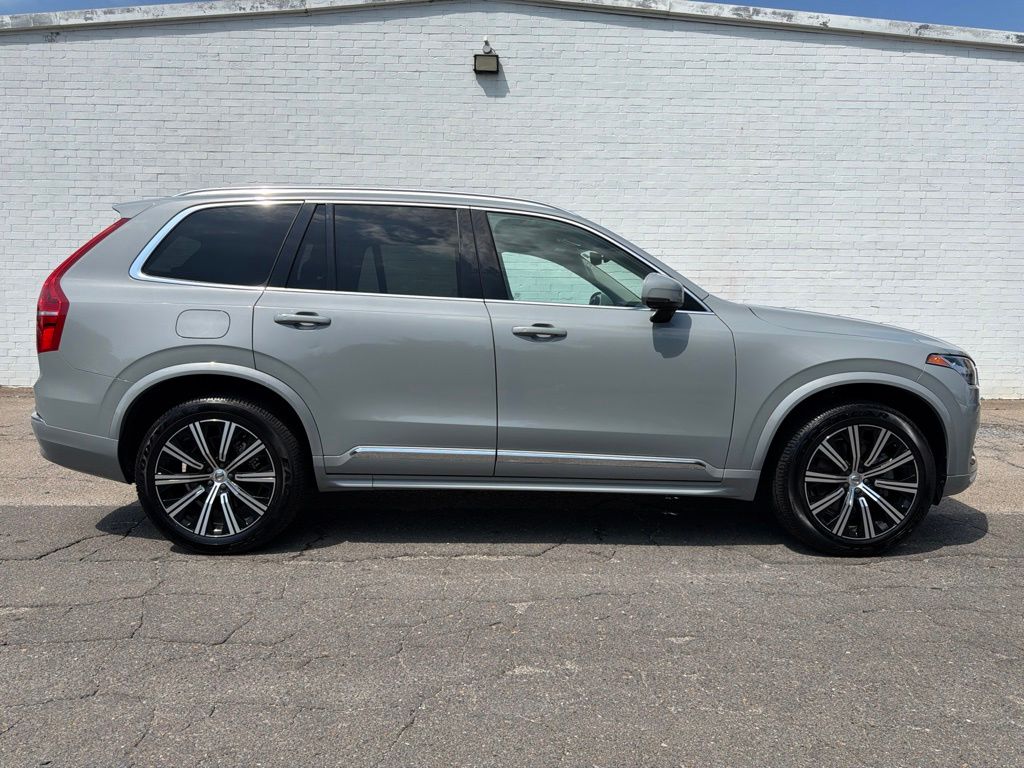 Vapour Gray Metallic 2024 Volvo XC90 SUV / Crossover All-Wheel Drive Automatic