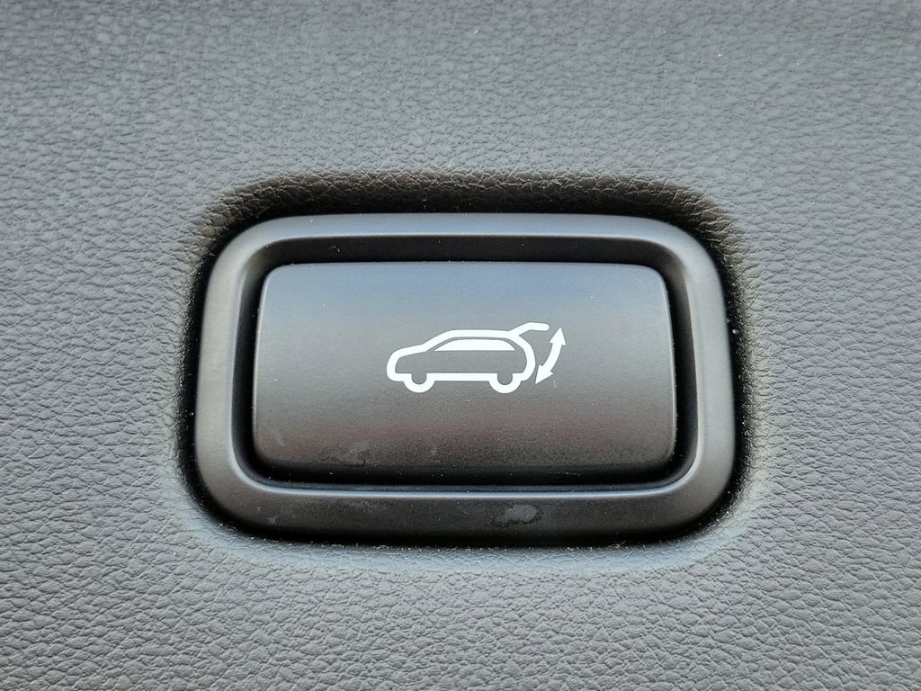 used 2022 Hyundai Tucson Hybrid car, priced at $23,488