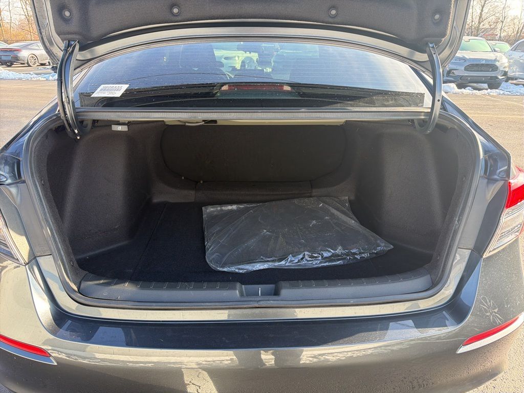 Thumbnail: 2022 Honda Civic - 21