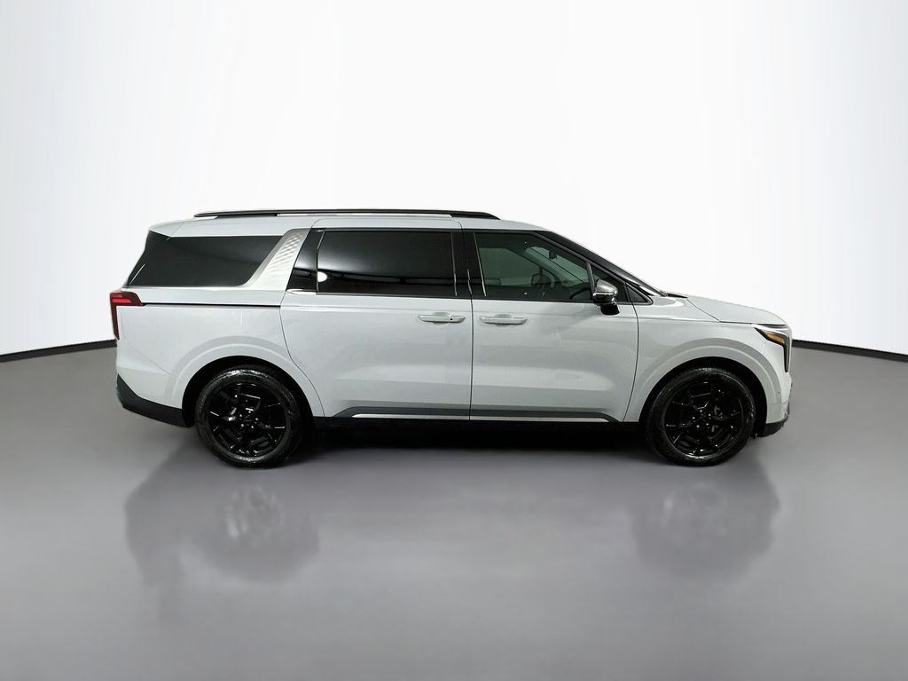 Thumbnail: 2026 Kia Carnival - 4