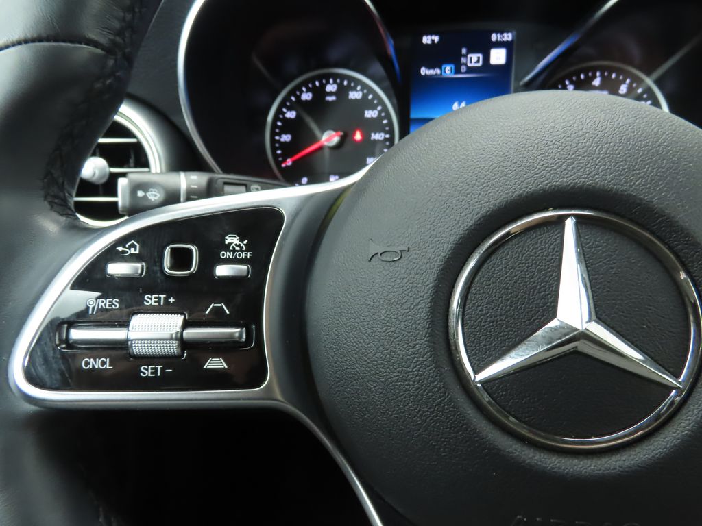 2021 Mercedes-Benz GLC 300 11