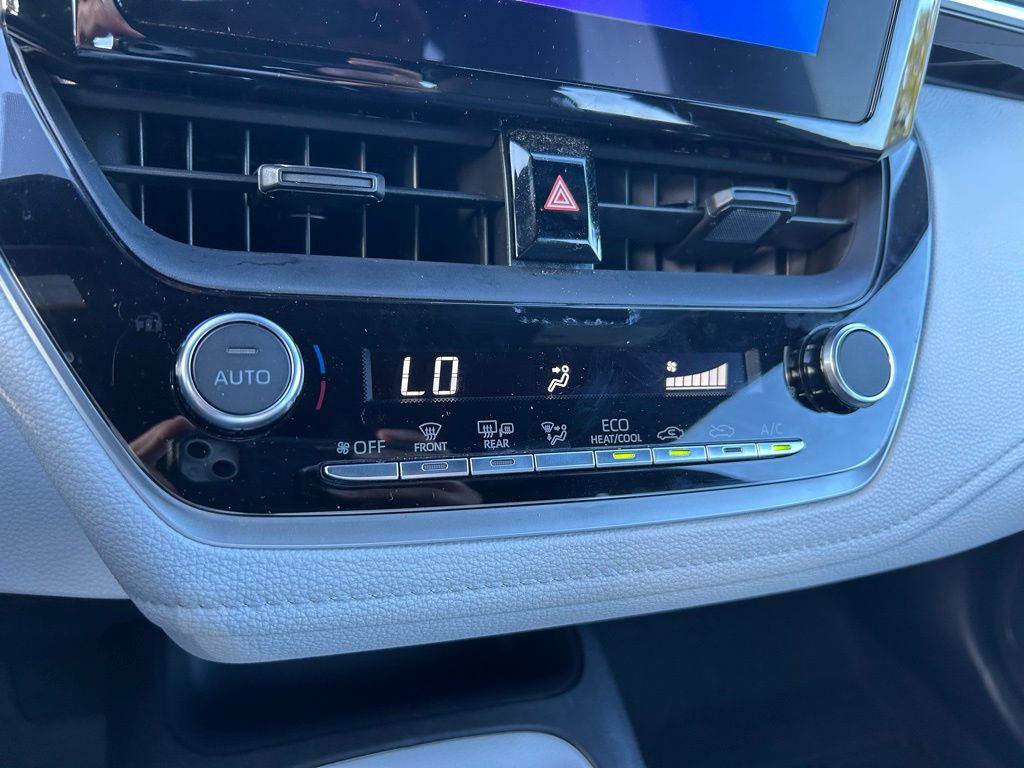 Thumbnail: 2024 Toyota Corolla - 25