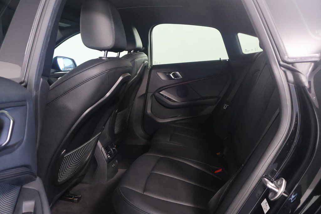 Thumbnail: 2022 BMW 2 Series - 11