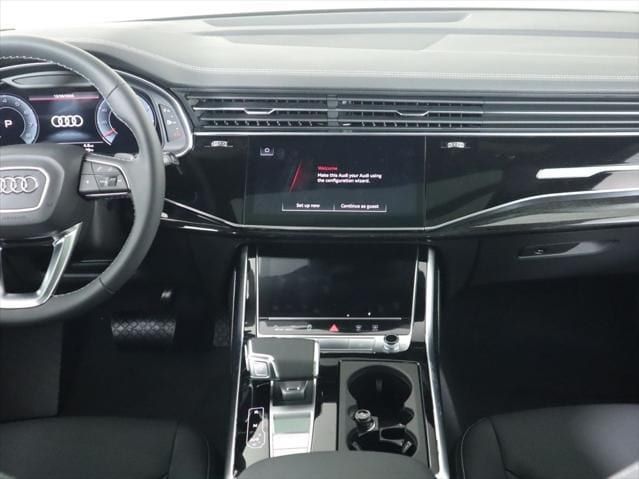 Thumbnail: 2026 Audi Q8 - 15