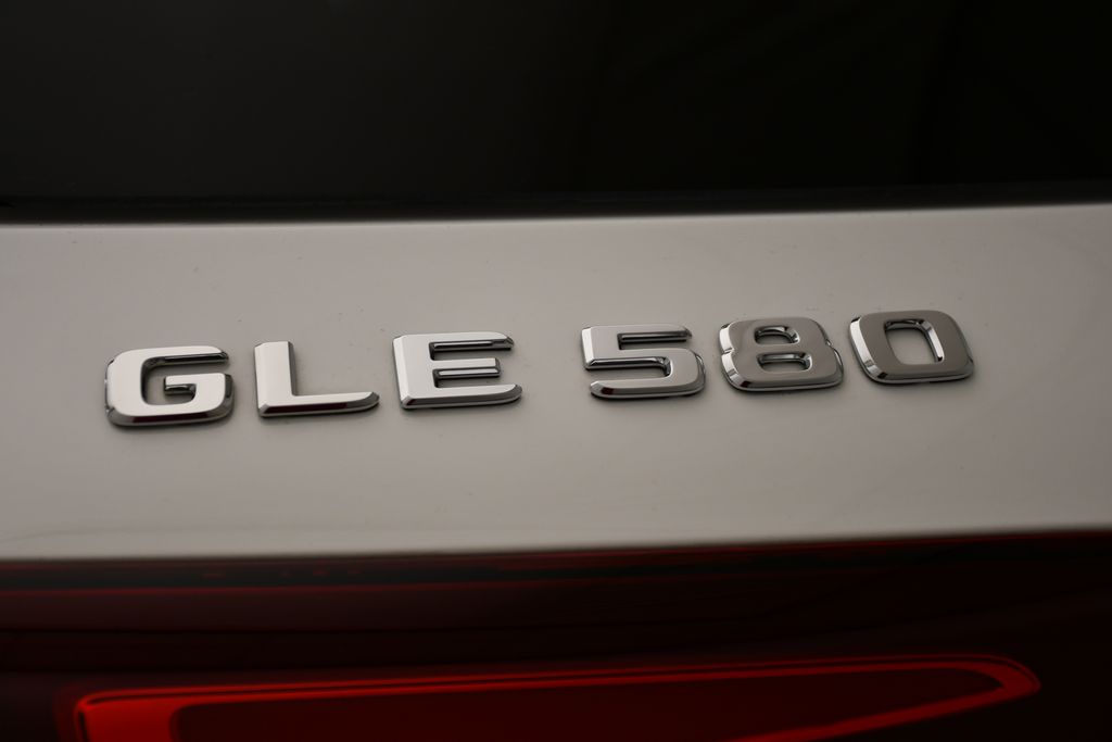 Thumbnail: 2025 Mercedes-Benz GLE - 9