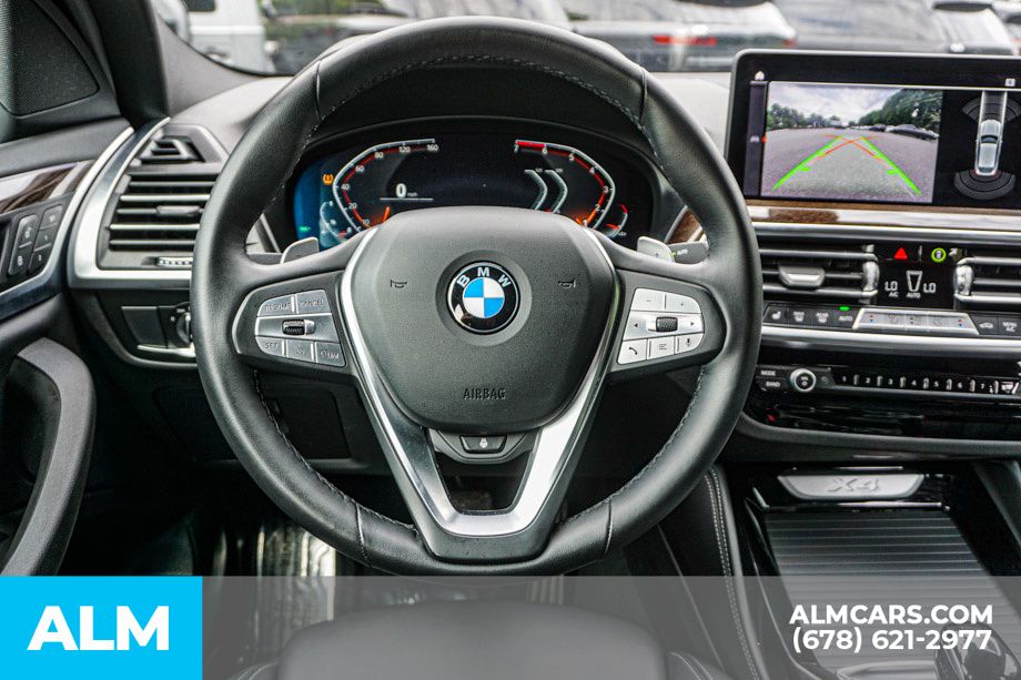 Used 2025 Black BMW xDrive30i image 28