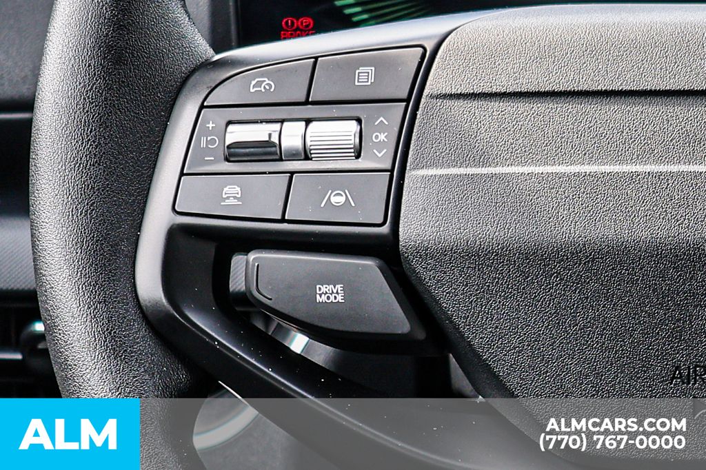 Used 2025 Gray Kia LXS image 33
