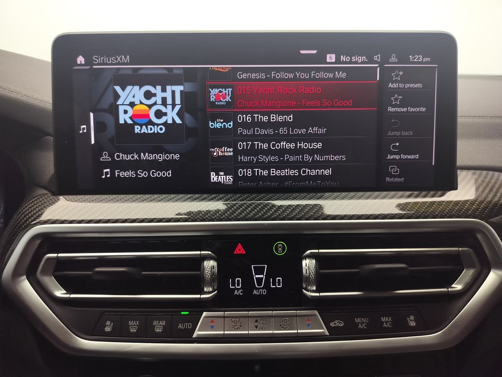 Thumbnail: 2024 BMW X4 - 16