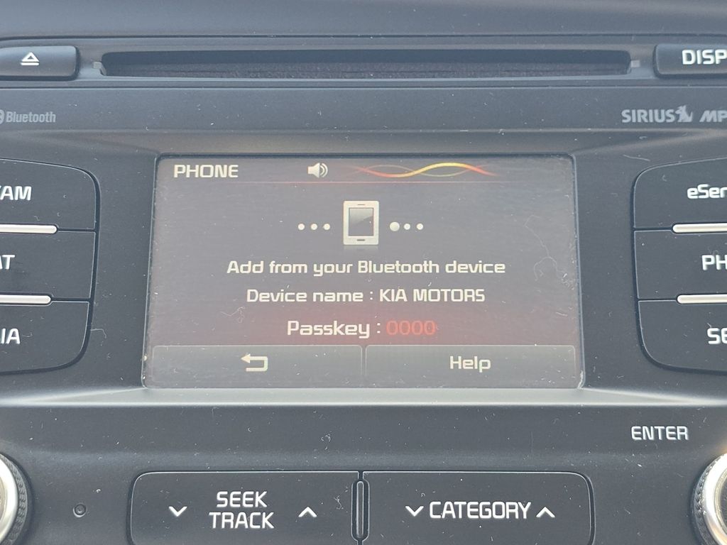 Used 2015 Silver Kia LX image 3