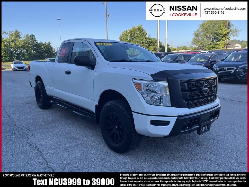Glacier White 2022 Nissan Titan Pickup Truck Four-Wheel Drive 9-Speed Automatic