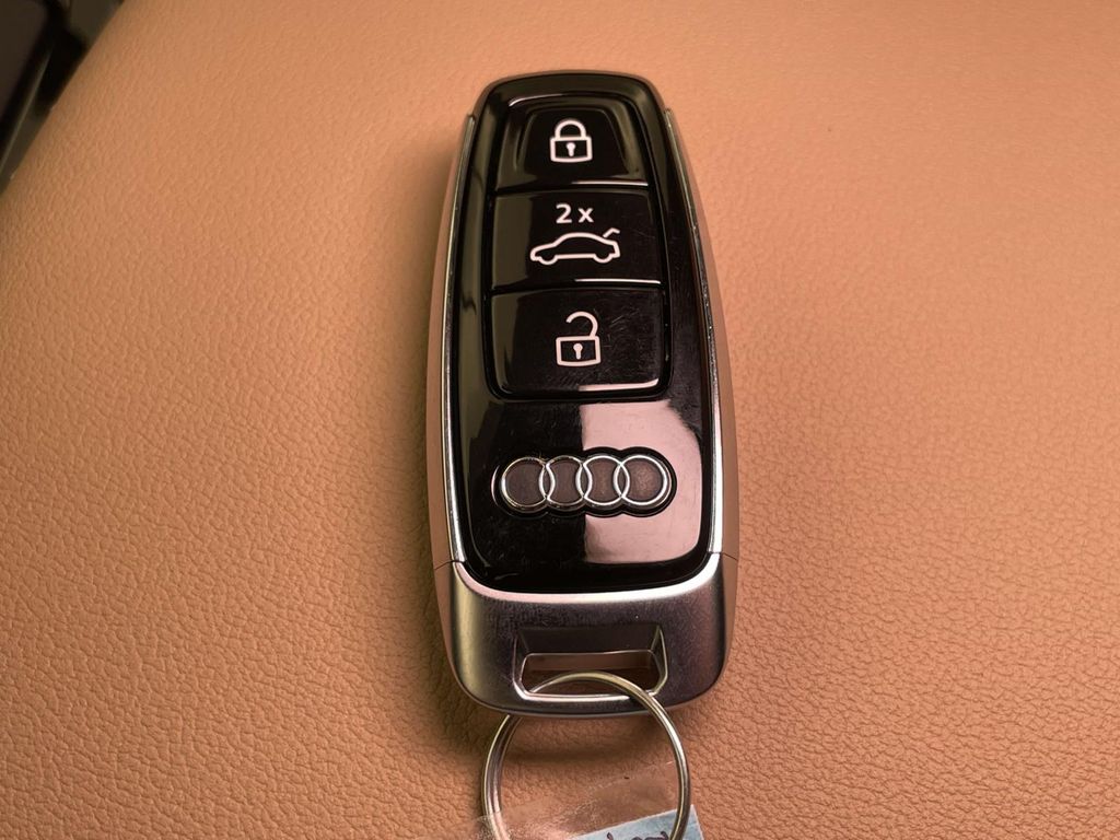 2026 Audi Q7 55 Premium White at Audi Porsche Sewickley
