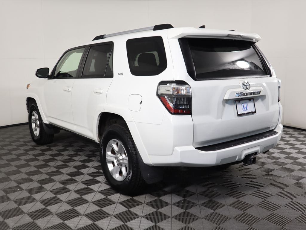 Thumbnail: 2021 Toyota 4Runner - 7