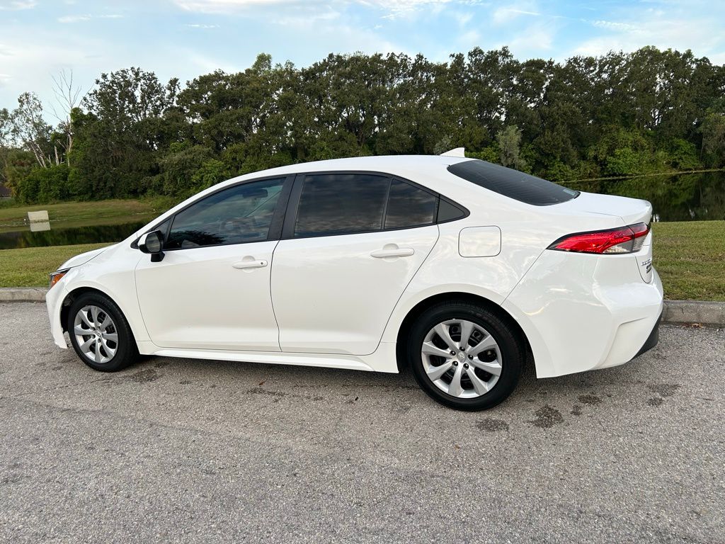 Thumbnail: 2023 Toyota Corolla - 3