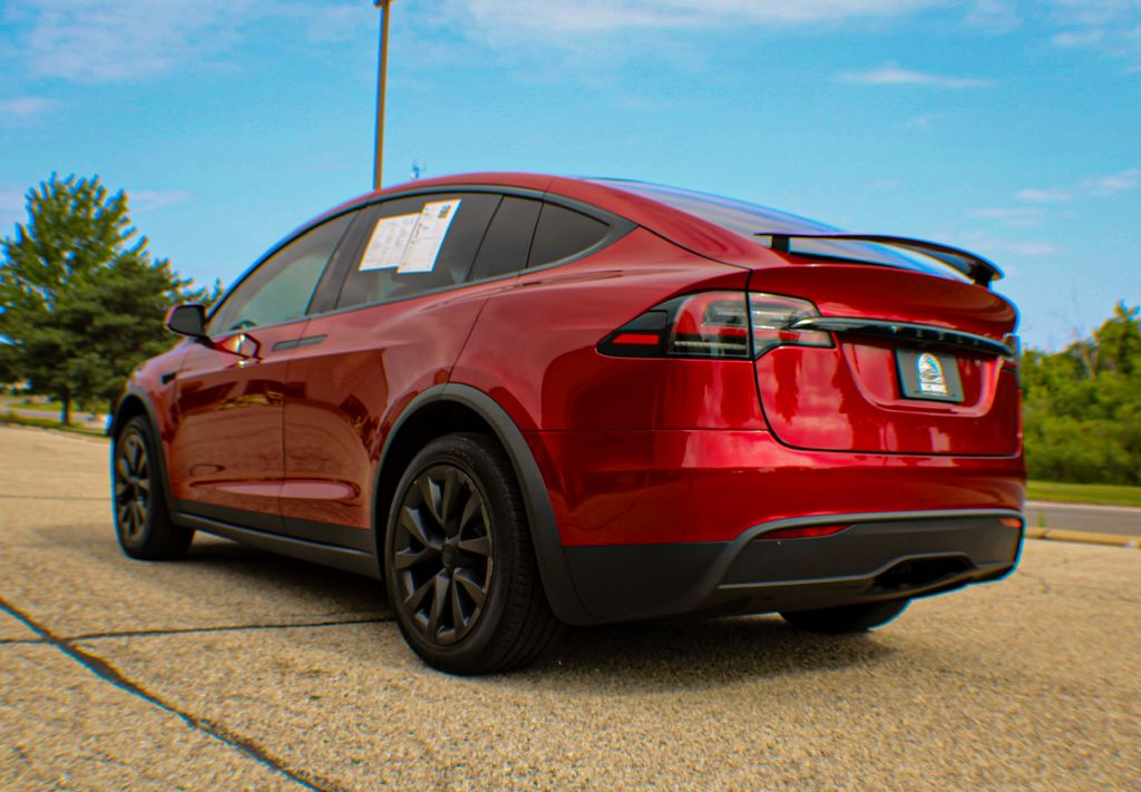 Exterior 6