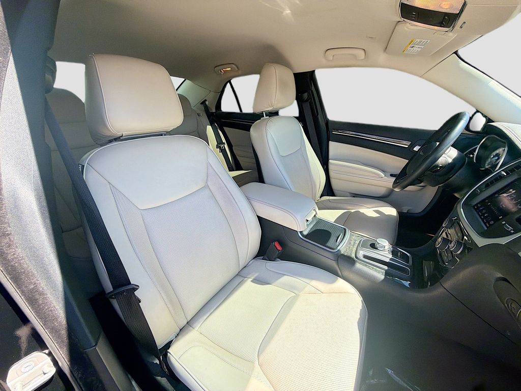 Used 2023 Black Chrysler Touring image 29