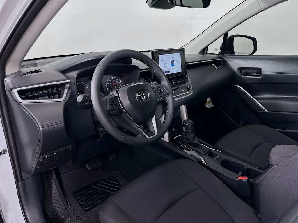 Thumbnail: 2025 Toyota Corolla Cross - 9