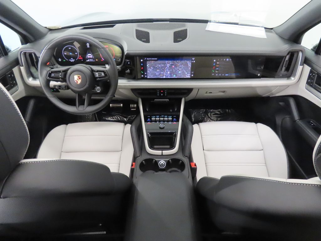 Thumbnail: 2026 Porsche Cayenne - 15