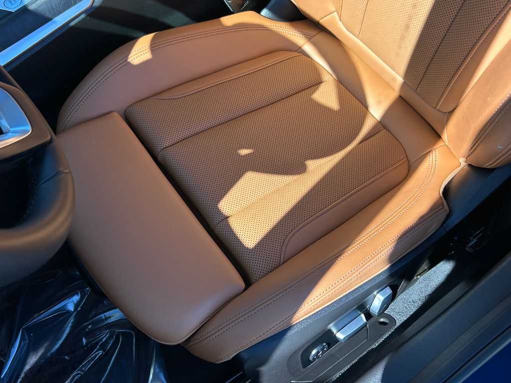 Thumbnail: 2023 BMW 3 Series - 15