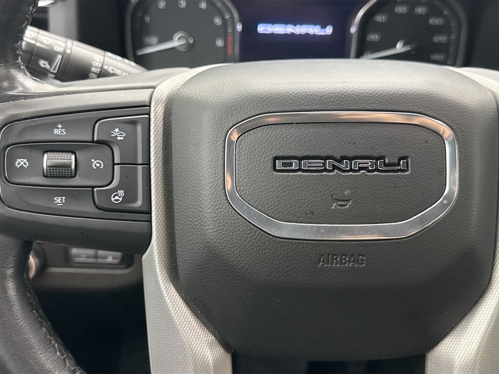 Thumbnail: 2021 GMC Yukon XL - 11