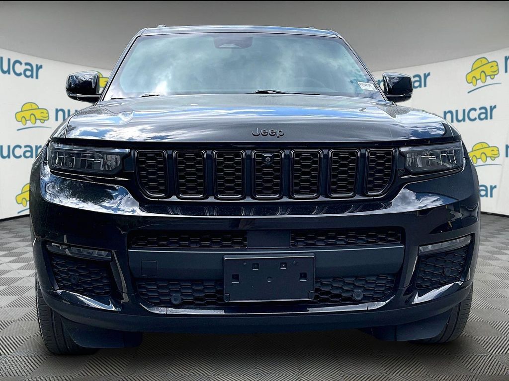 2023 Jeep Grand Cherokee L — photo 2