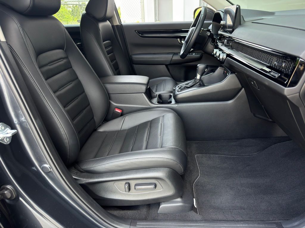 2025 Honda CR-V EX-L  at Community Honda