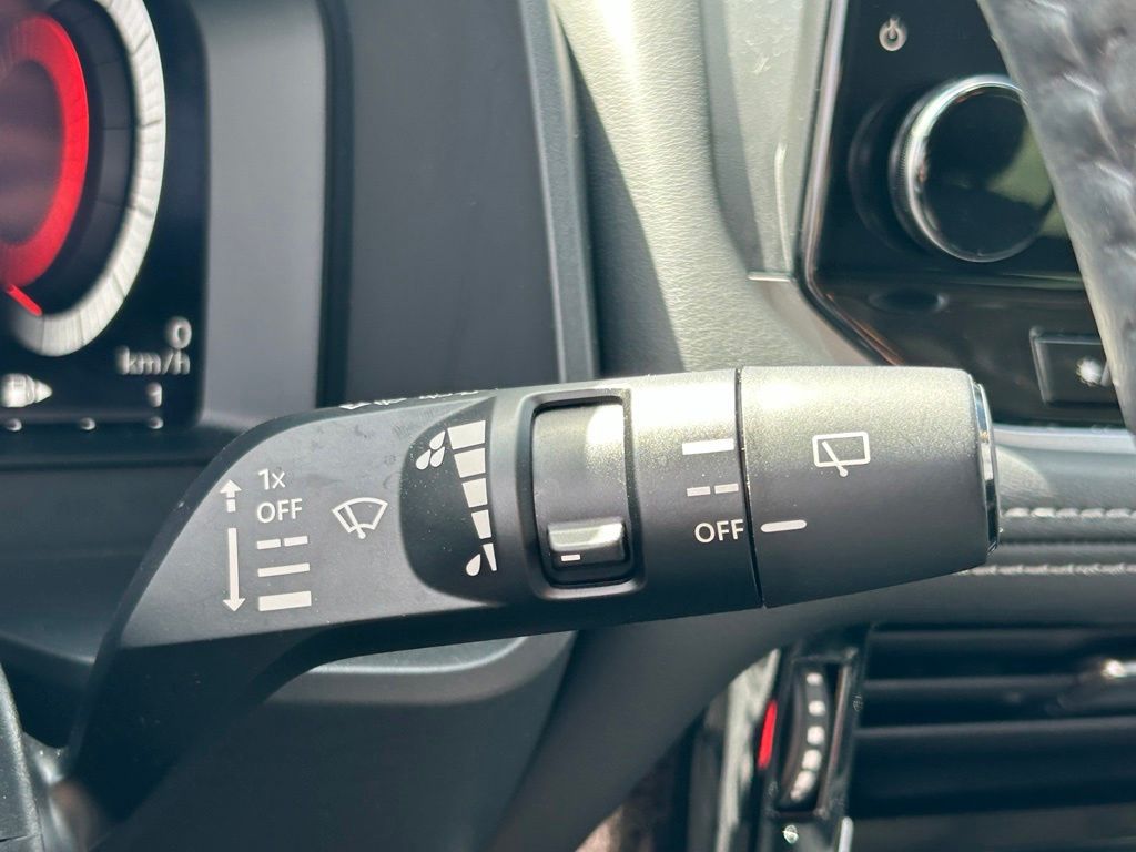 Used 2023 Gun Metallic Nissan Platinum image 24