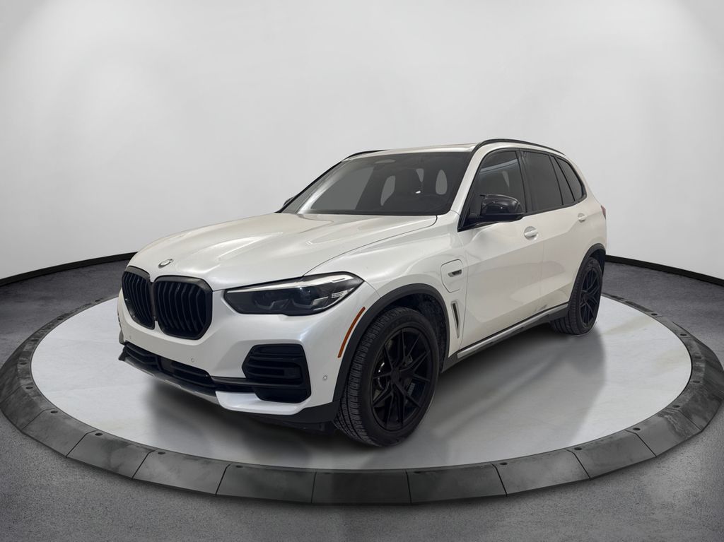 Mineral White Metallic 2022 BMW X5 SUV / Crossover All-Wheel Drive 8-Speed Automatic