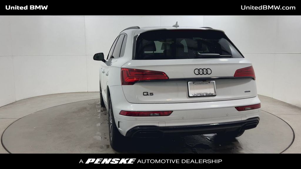 Thumbnail: 2024 Audi Q5 - 7
