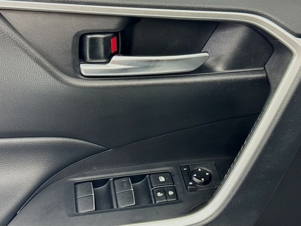 Used Car 2021 Toyota Rav4  Xle Premium For Sale Under $30,000 In Austin, Texas