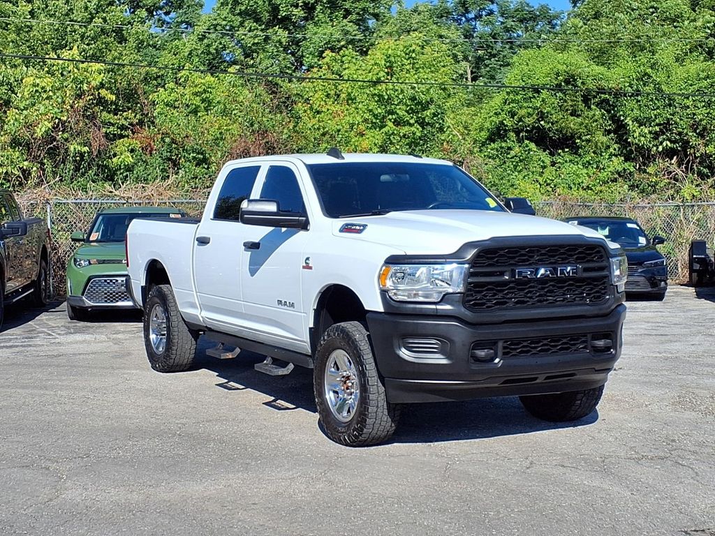 2022 RAM 2500 Tradesman Crew Cab 4WD