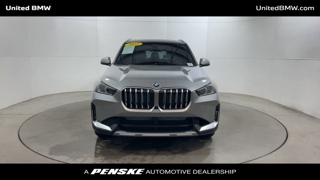 Thumbnail: 2025 BMW X1 - 3