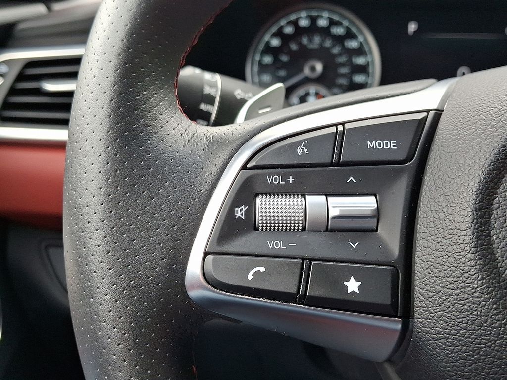 2023 Genesis G70 3.3T 21