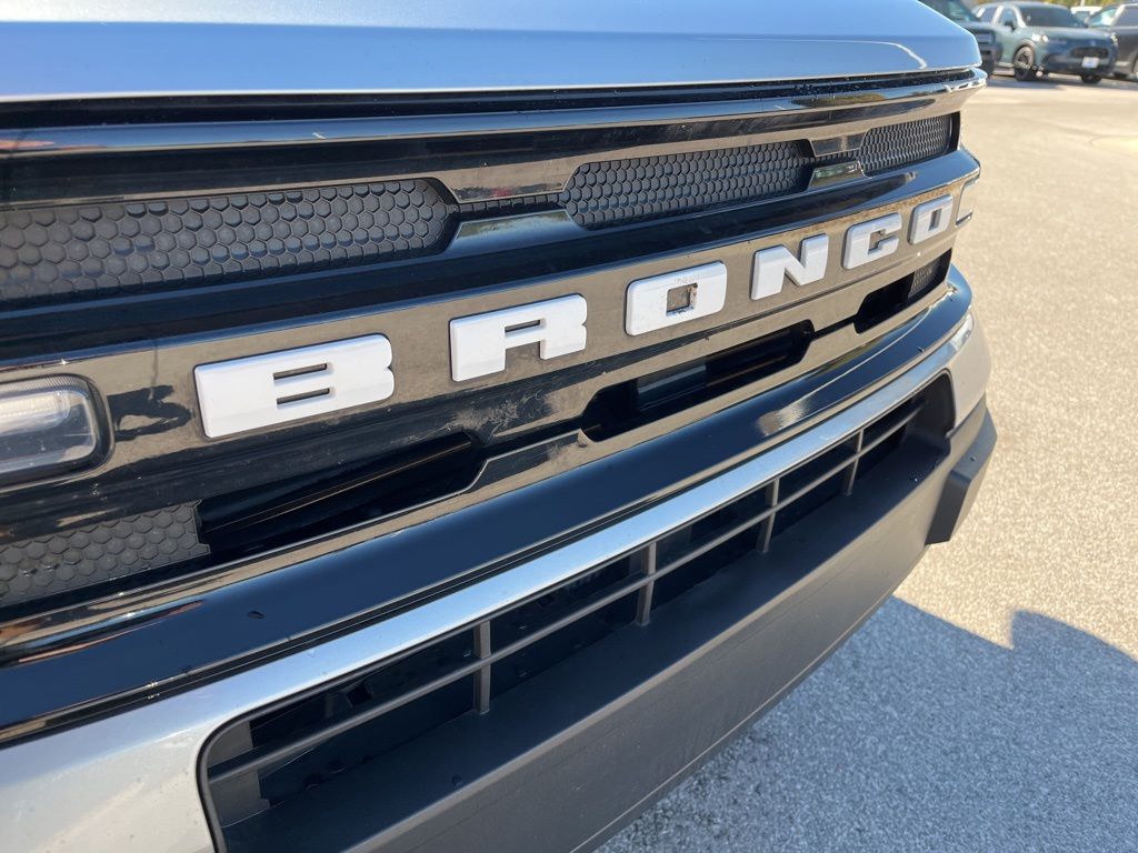 Thumbnail: 2021 Ford Bronco Sport - 16