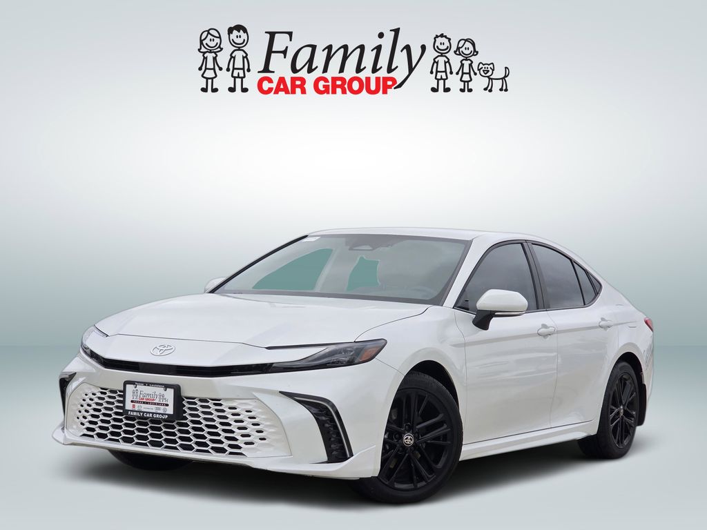 White (Wind Chill Pearl) 2025 Toyota Camry Sedan Front-Wheel Drive Continuously Variable Transmission