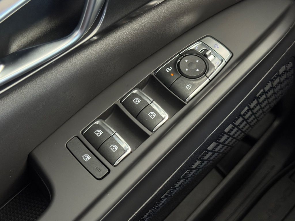 2026 Kia Carnival Hybrid SX White at Community Kia