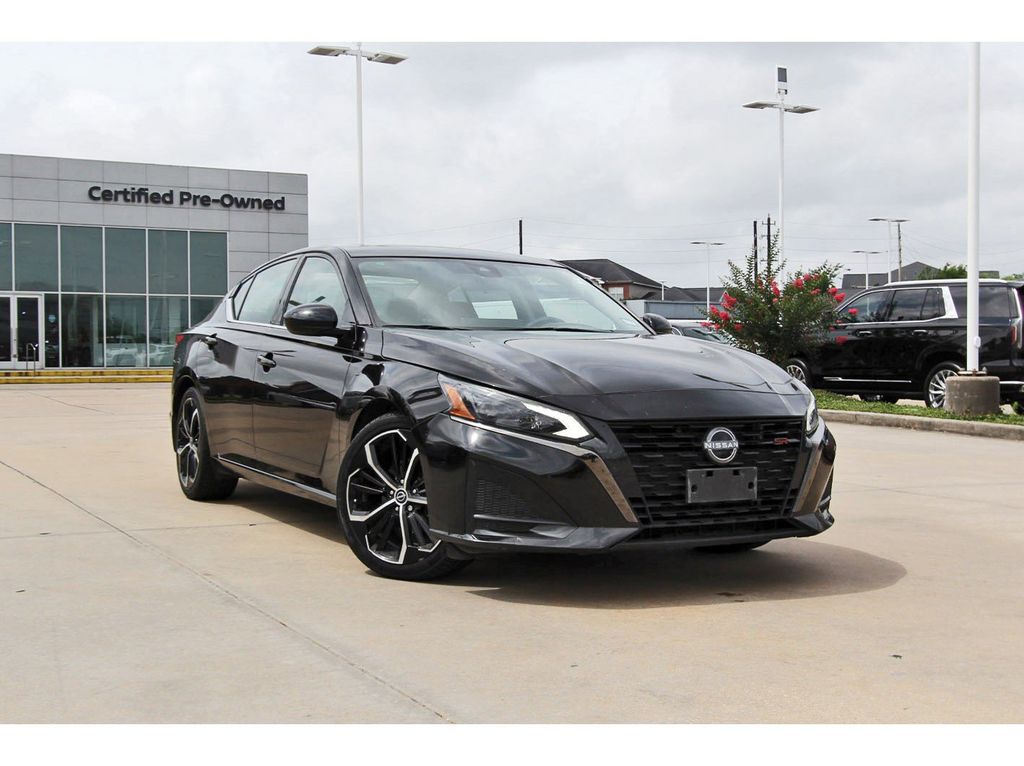 2023 Nissan Altima 2.5 SR Black at Emmons Autoplex