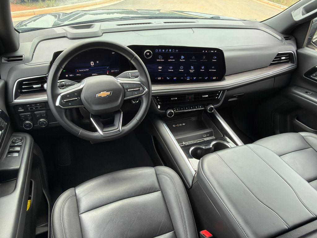 Used 2025 Black Chevrolet LT image 22