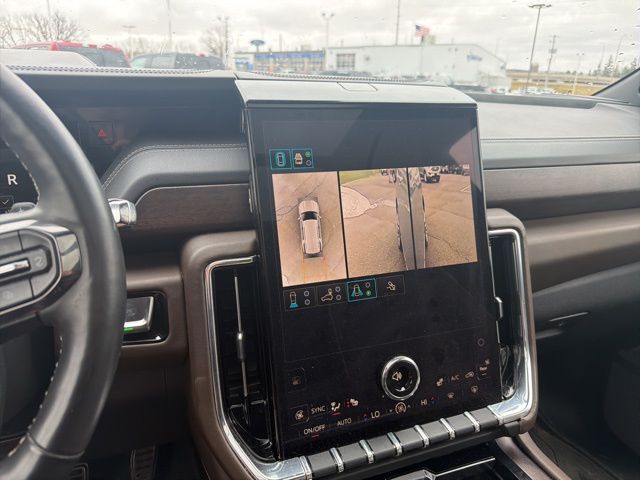 2025 GMC Yukon