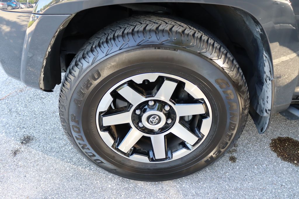Thumbnail: 2024 Toyota 4Runner - 4