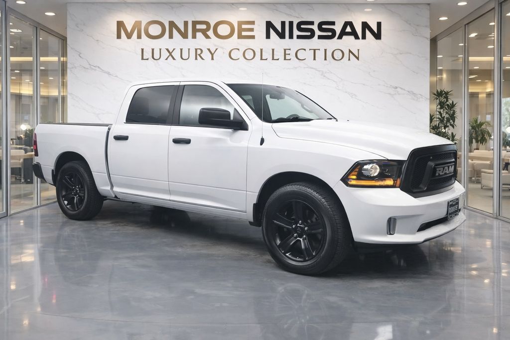 2024 RAM 1500 Classic Warlock Crew Cab RWD