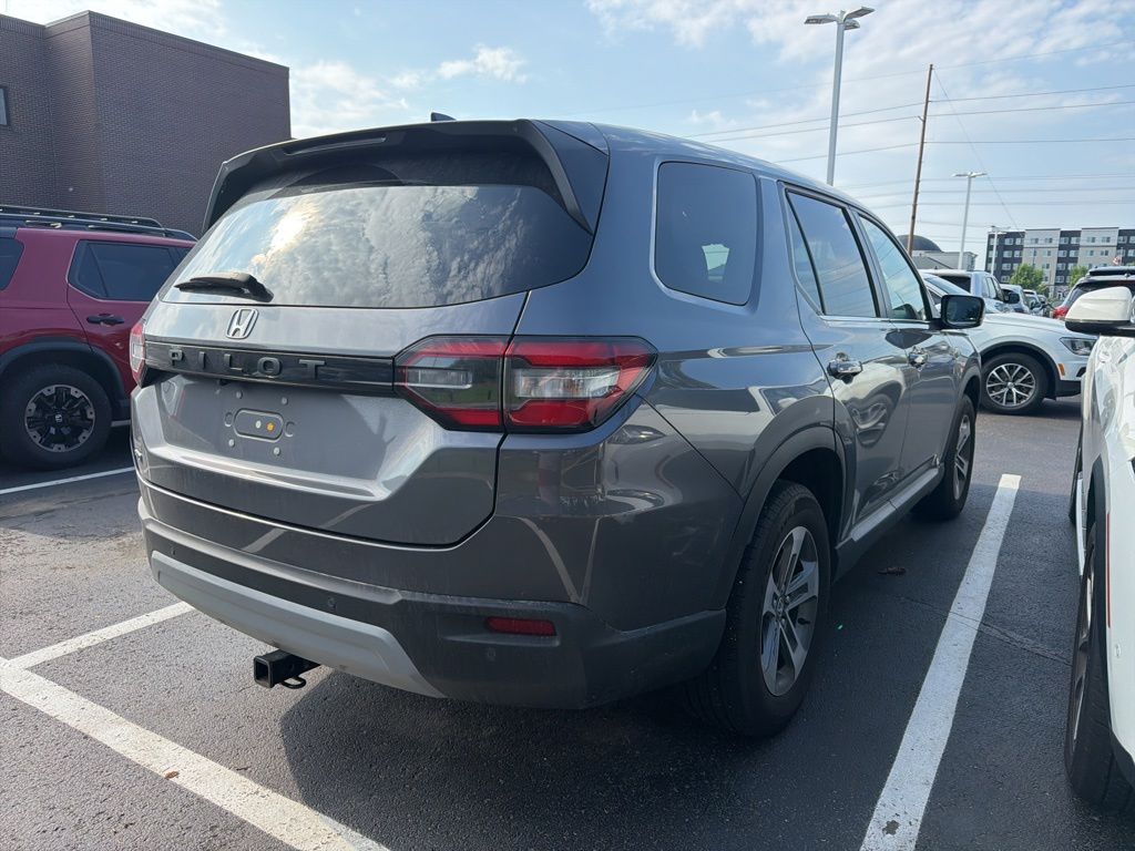 Thumbnail: 2025 Honda Pilot - 3