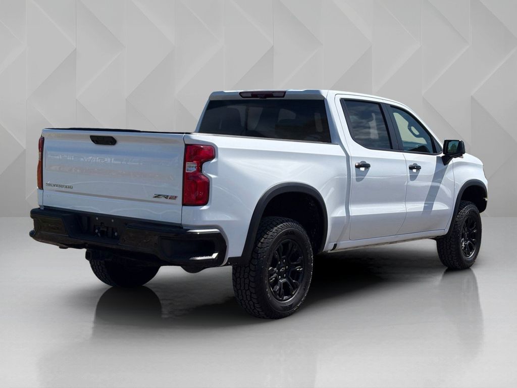 2023 Chevrolet Silverado 1500 ZR2 - 4