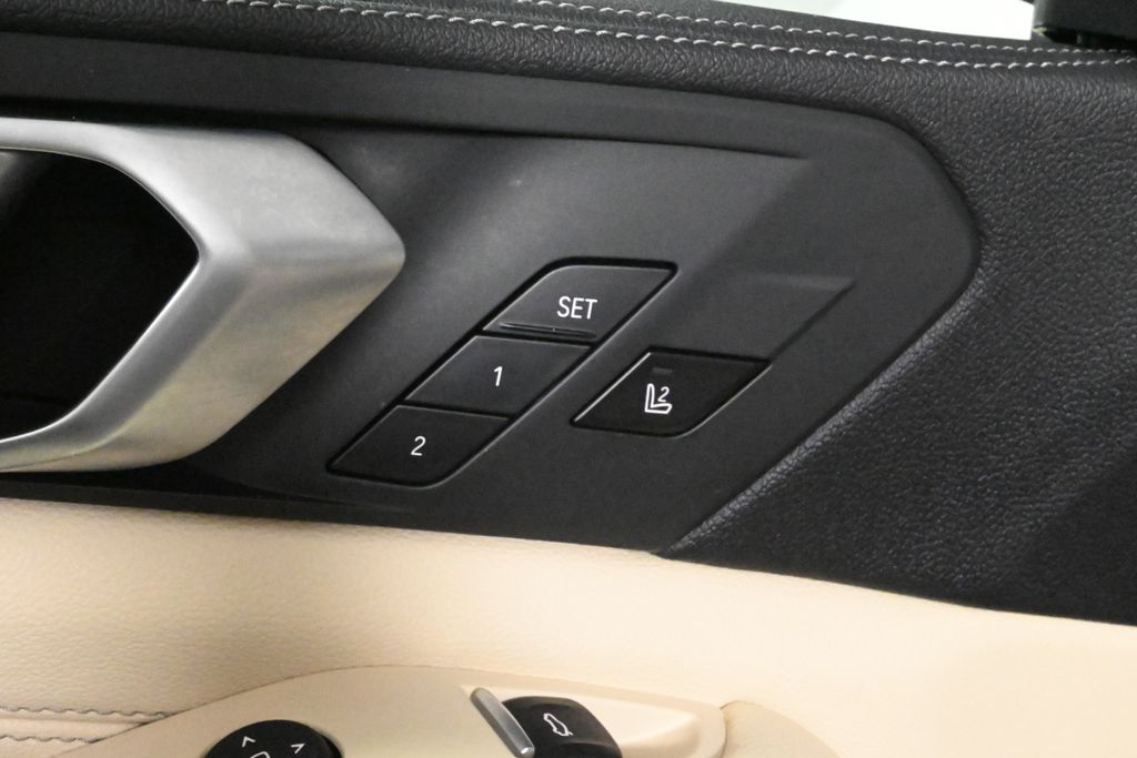 Thumbnail: 2021 BMW X5 - 29