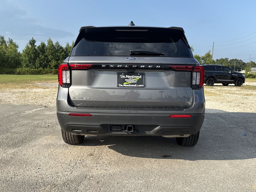 2026 Ford Explorer Active - 5