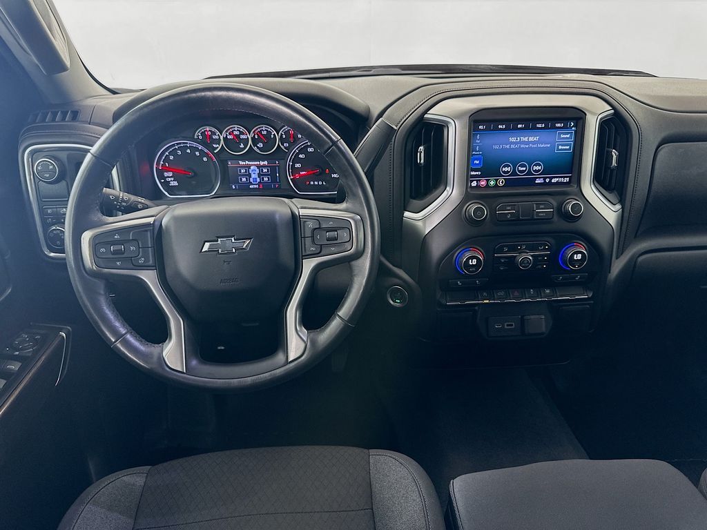 Thumbnail: 2019 Chevrolet Silverado 1500 - 21