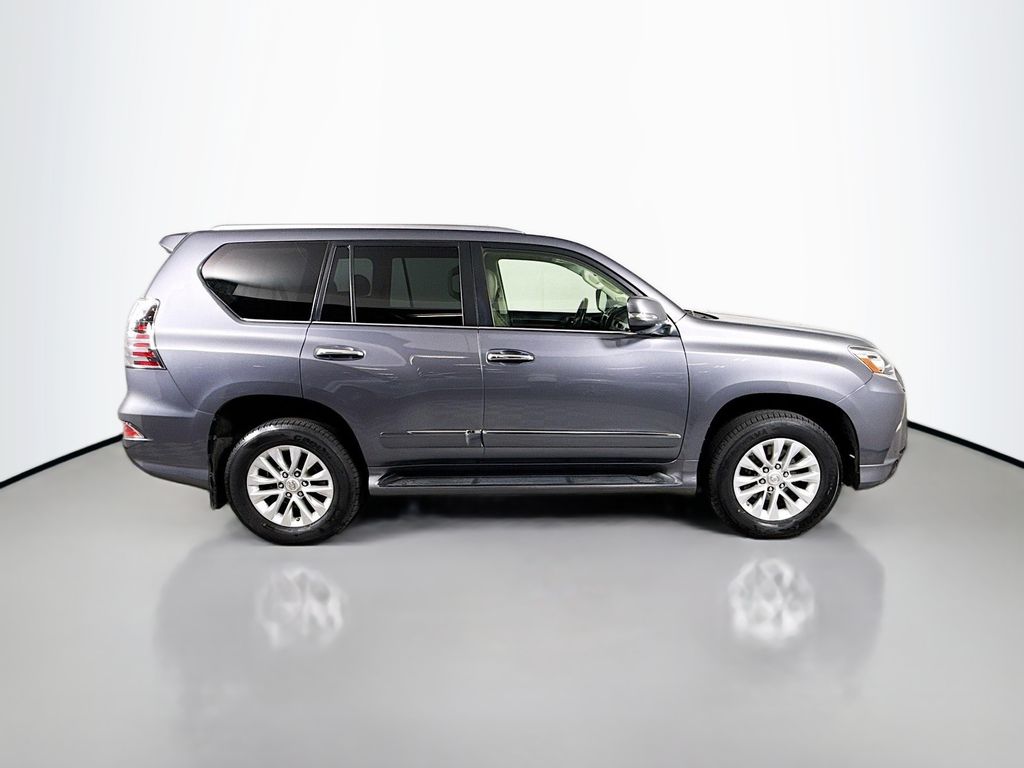 Thumbnail: 2016 Lexus GX - 4