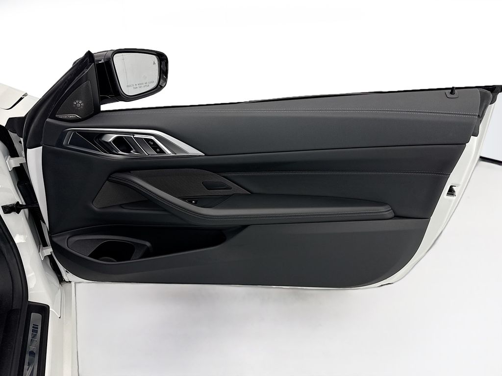 Thumbnail: 2021 BMW 4 Series - 23