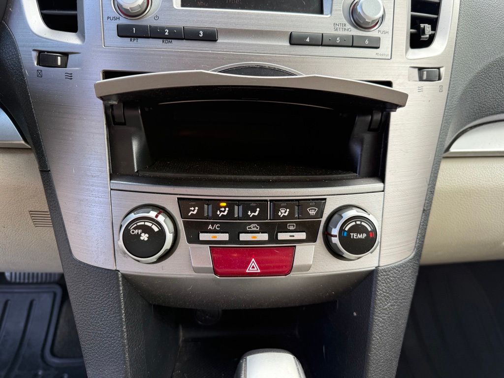 Thumbnail: 2014 Subaru Outback - 20