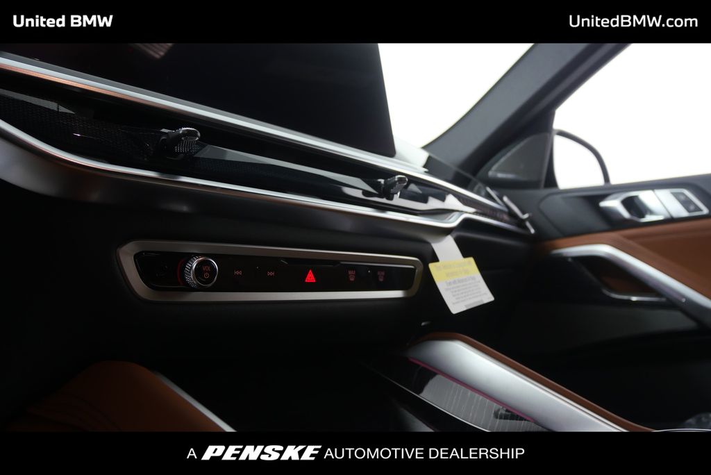 Thumbnail: 2027 BMW X6 - 20