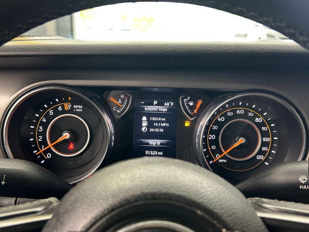 Used 2022 Granite Crystal Metallic Clearcoat Jeep Sport image 24